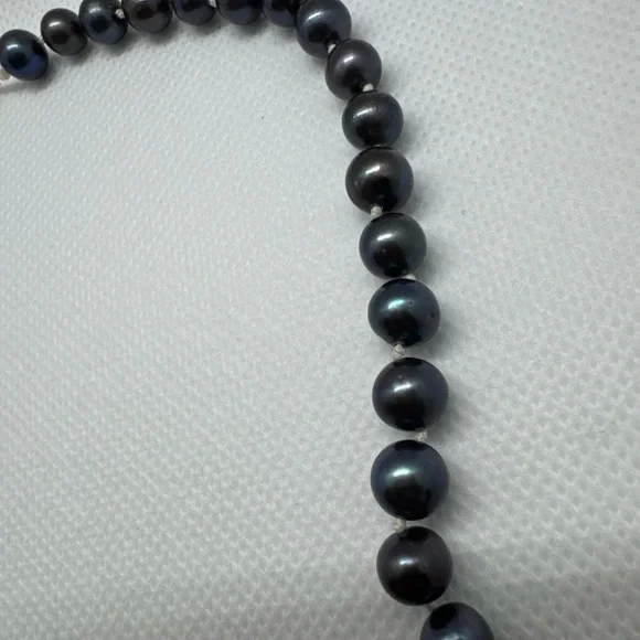 Vintage Tahitian Peacock Rainbow Black Pearl Necklace 14K Gold CLASP 18” - Picture 9 of 14